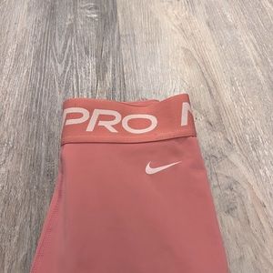 Women’s Nike active set